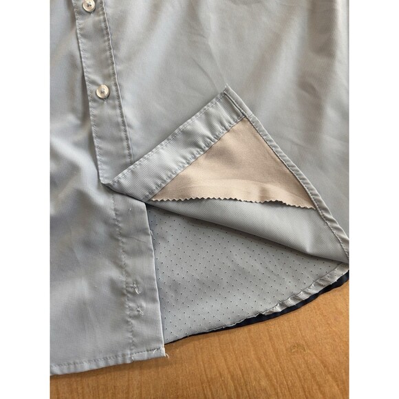Lot Of 2 Huk Button Up Fishing Shirt Men’s M Performance See Description - Picture 5 of 7